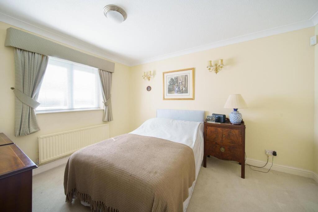 Harlow Court-1.jpg
