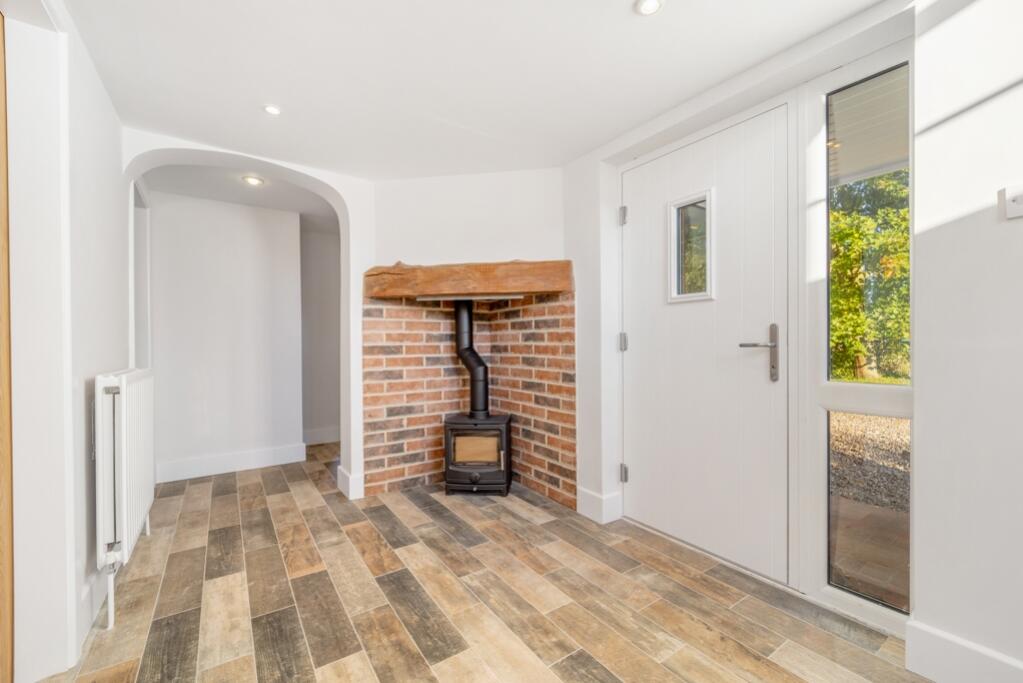 34 The Cottage, Halton Fenside (Spilsby)-9