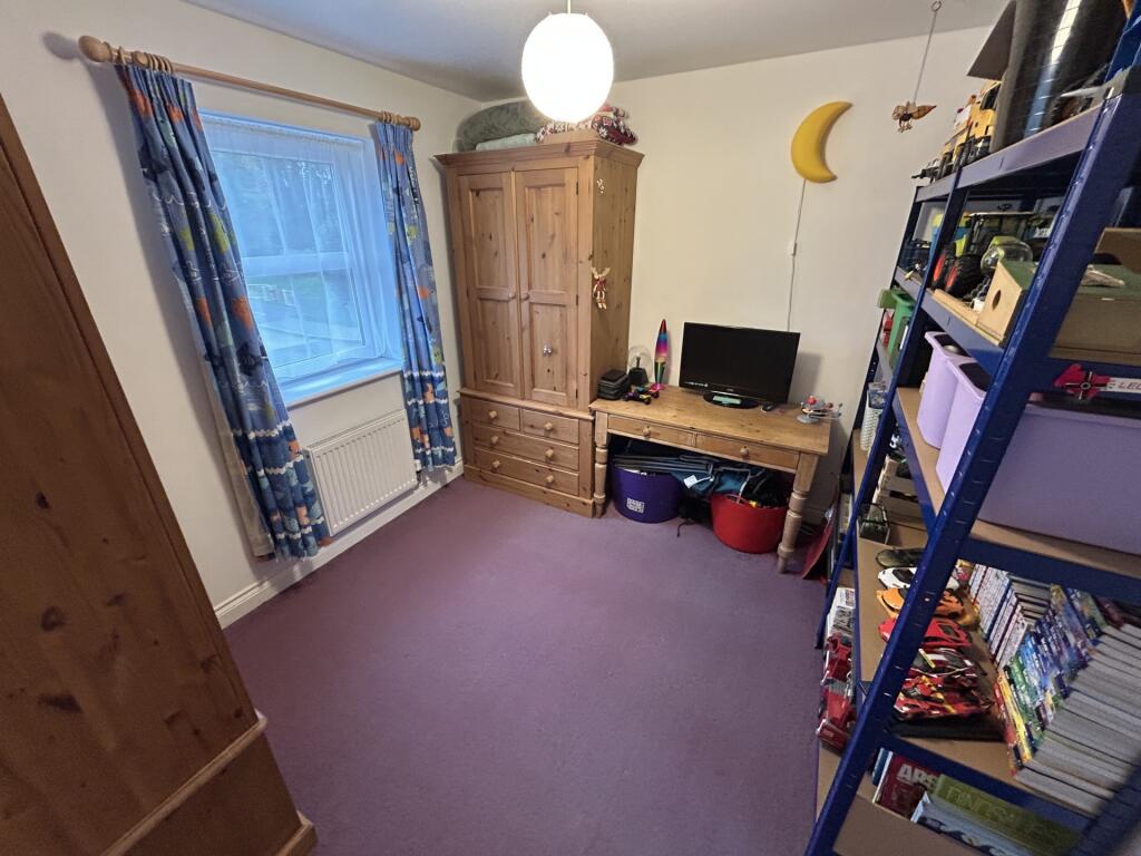 Photo 12