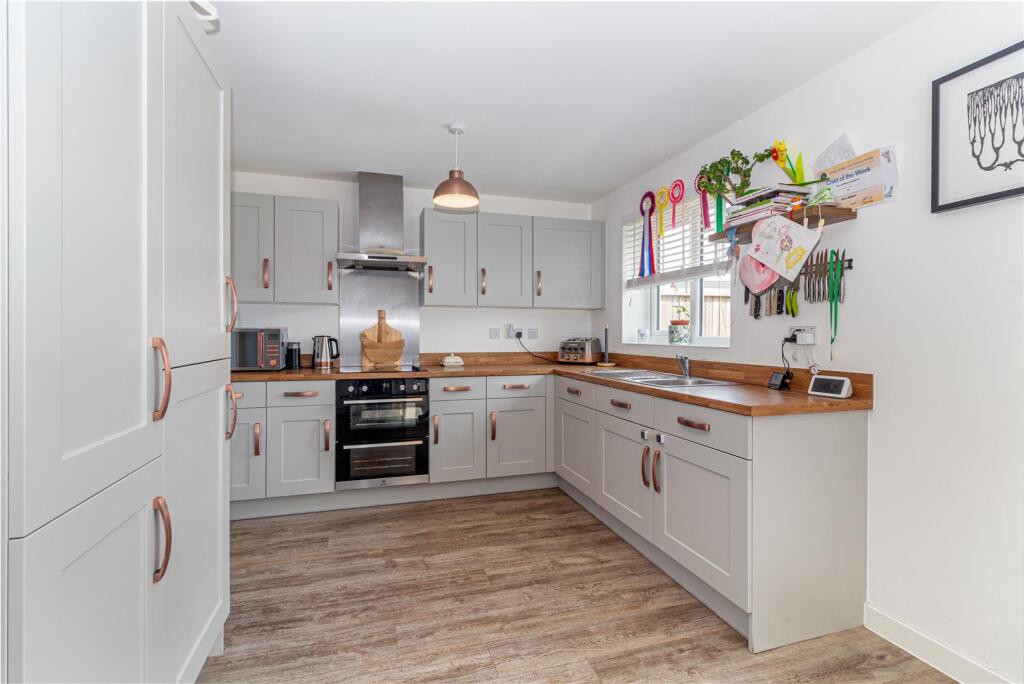 Kitchen-1.jpg