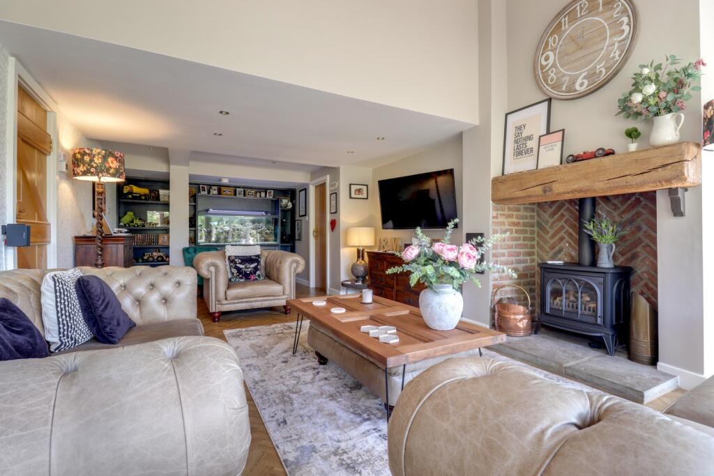 7-1- Rob Hammond EweMove Pontefract