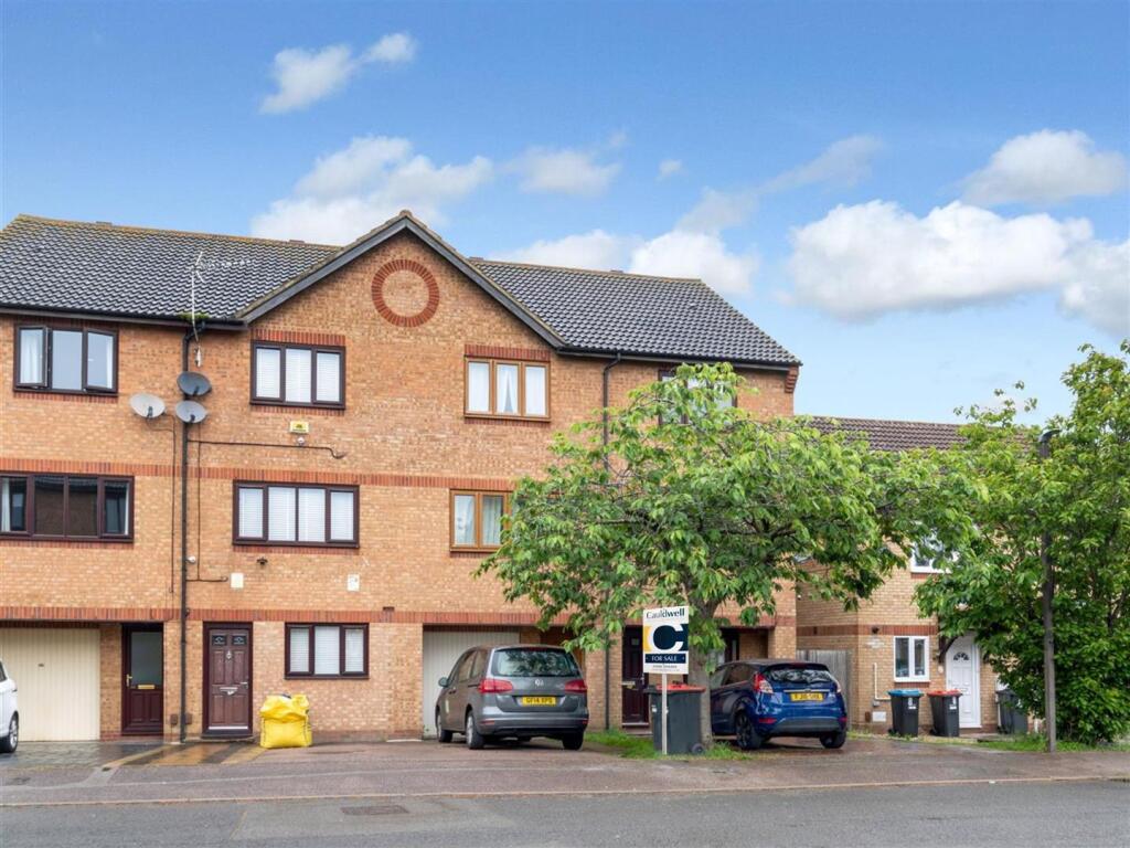 Extended StudyFamily room.jpg.JPG