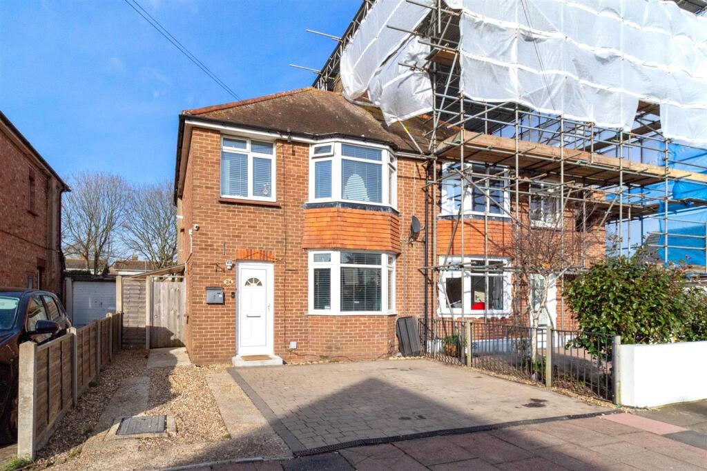 24 Salvington gardens-008.jpg