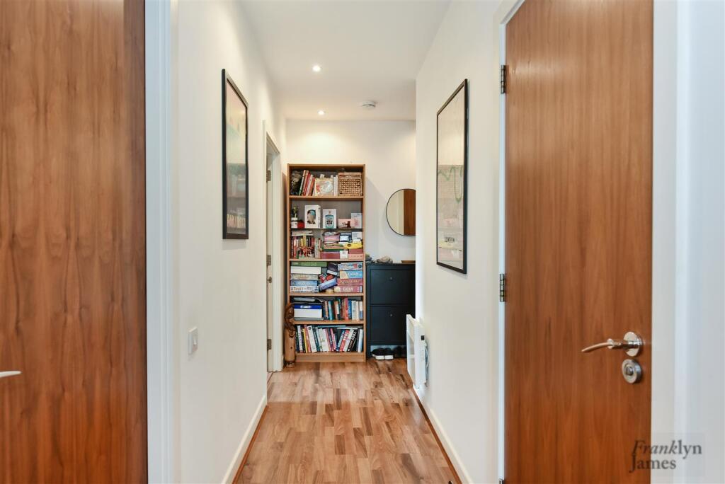 Carmine Wharf (12).JPG