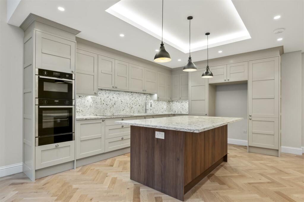 39 Seymour Road,13.jpg