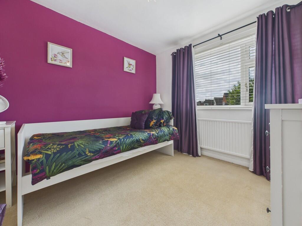 CAM04273G0-PR0153...