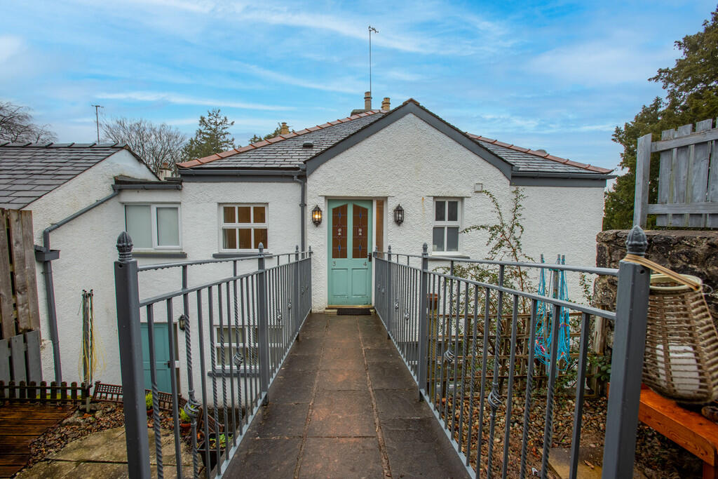 3 Wood Close Gard...