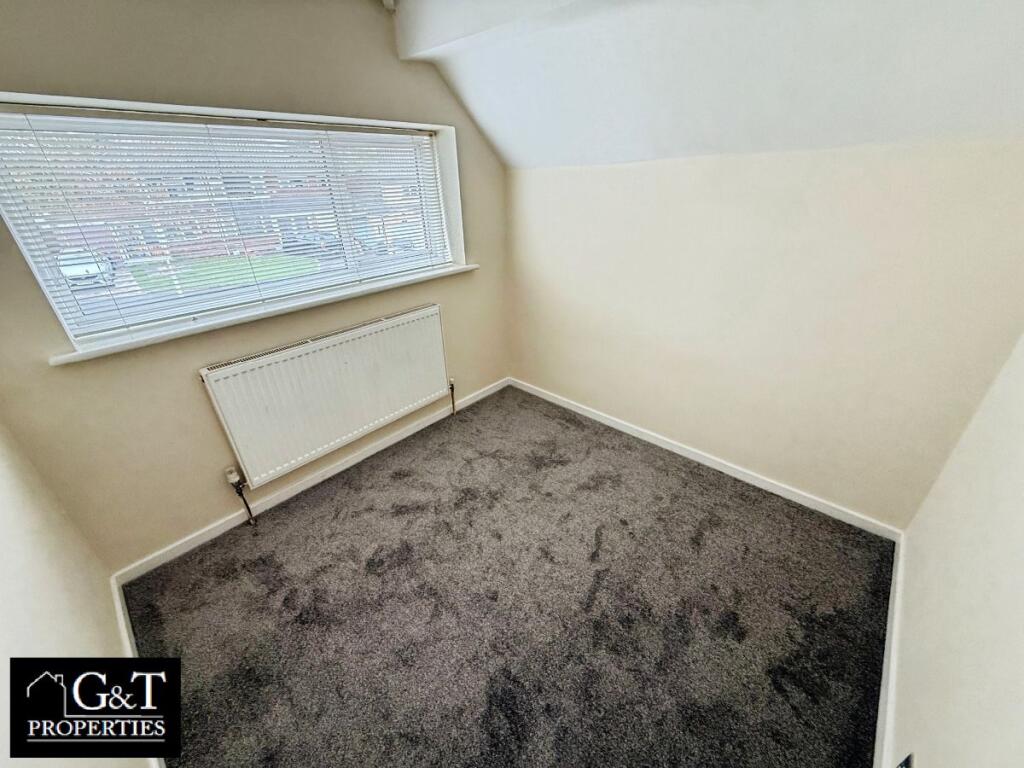 FOURTH BEDROOM