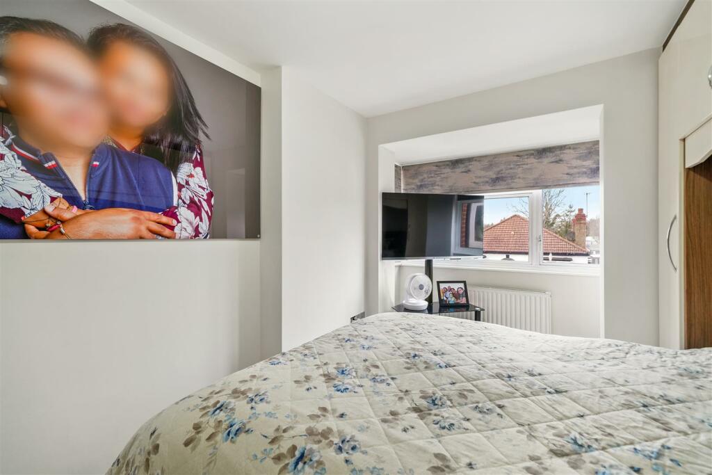 18 Eton Avenue - teIbLfCNNqQFZ9fCUnA6.jpg