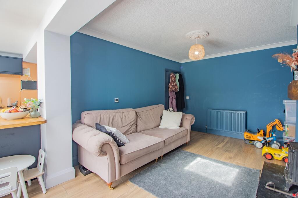 FamilyRoom (1)
