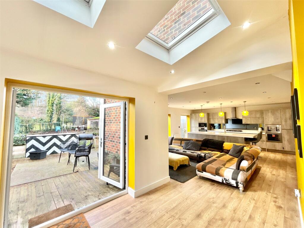 Kitchen/Diner/Family