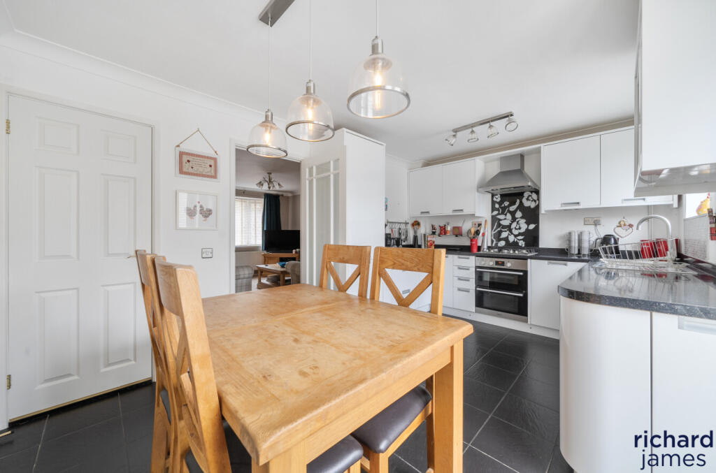 21d7c109e78e4d14b91b1e026bb70607