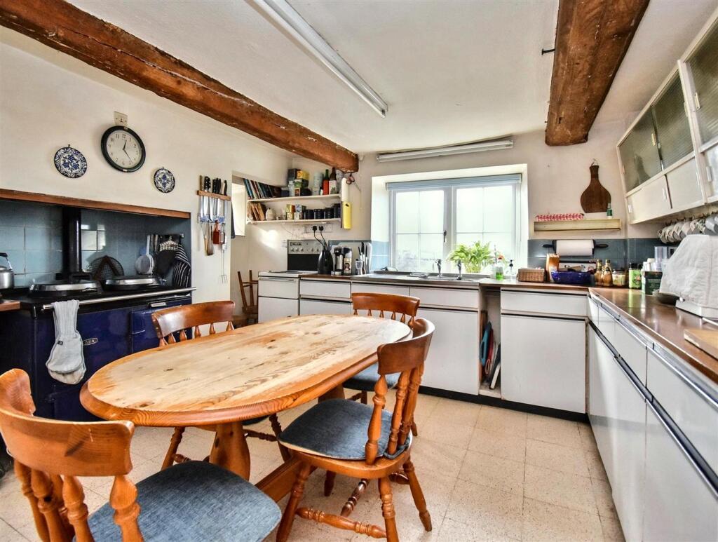 Breakfast Kitchen
