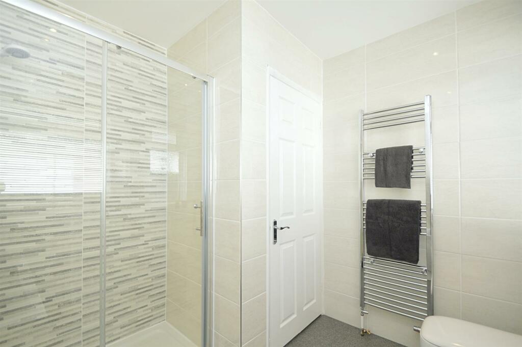 resizedBathroom2.jpg