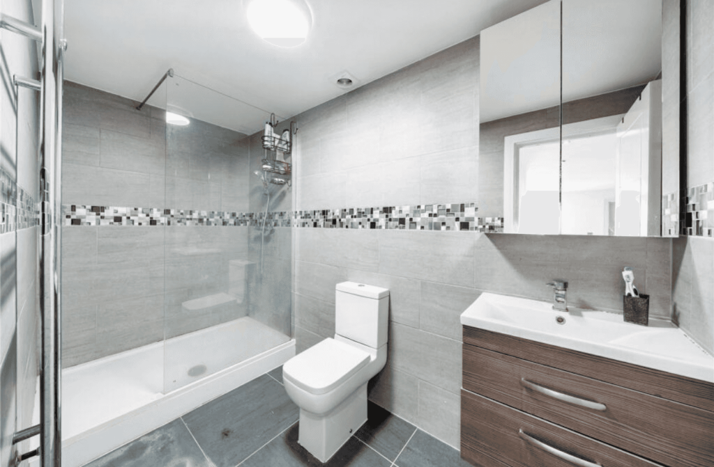 BATHROOM ONE