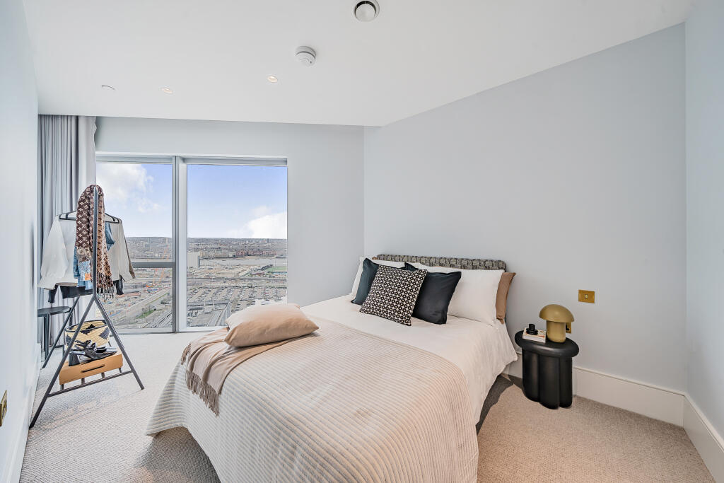 Bedroom 2.jpg