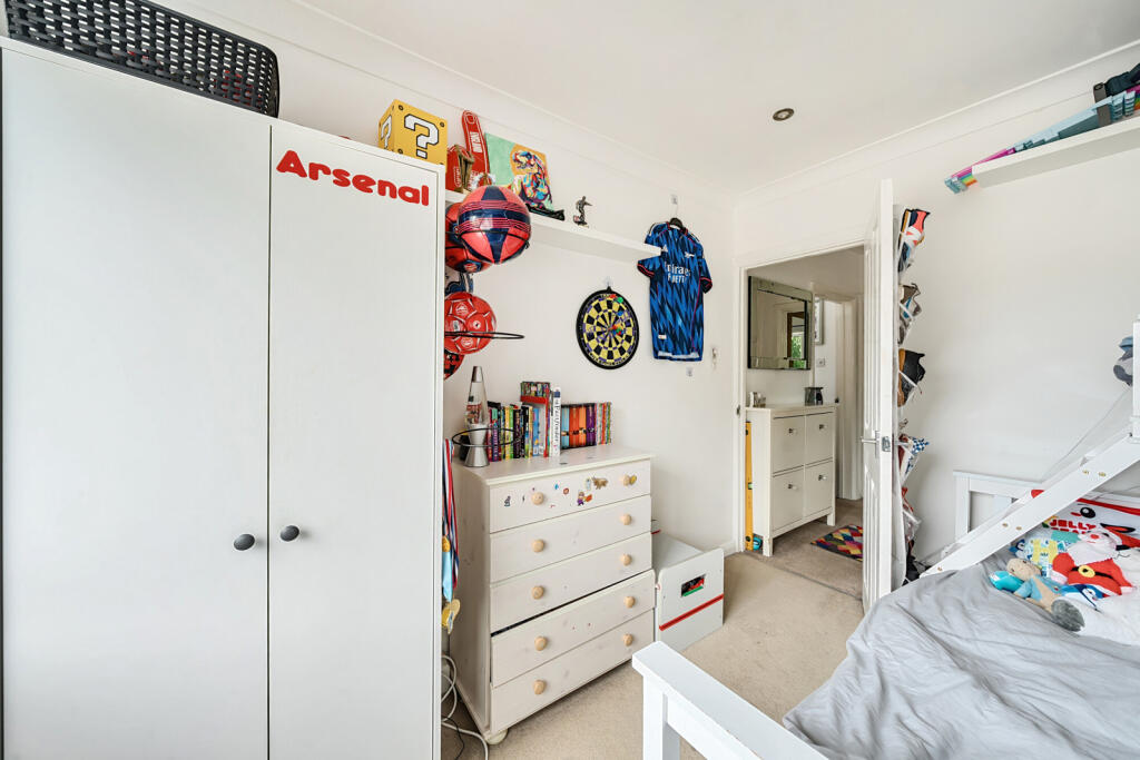 1317332-12-686ec8...