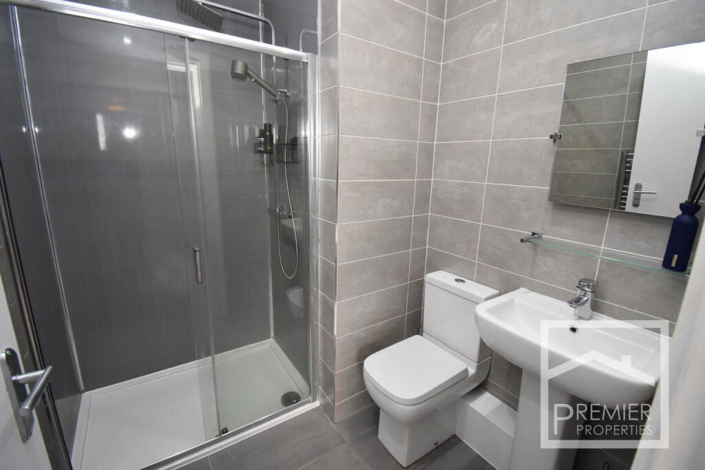 En-suite shower room