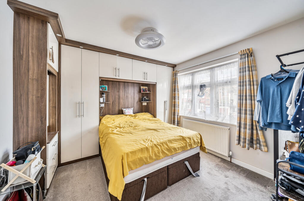 1328528-1-687fca4...