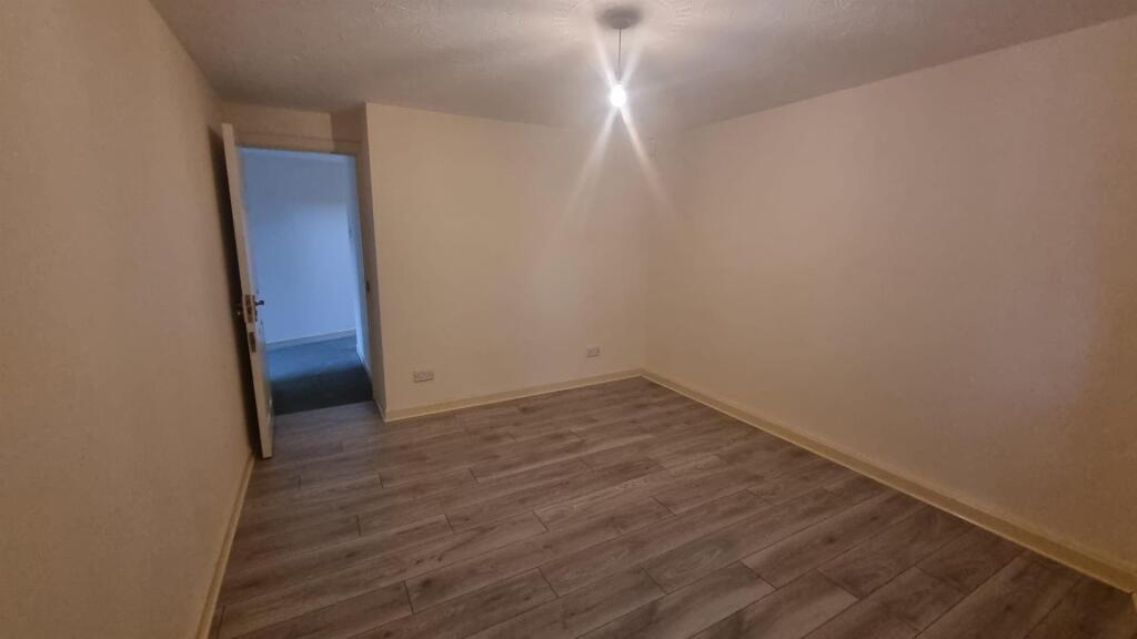 2CB Bedroom 1 2.jpeg