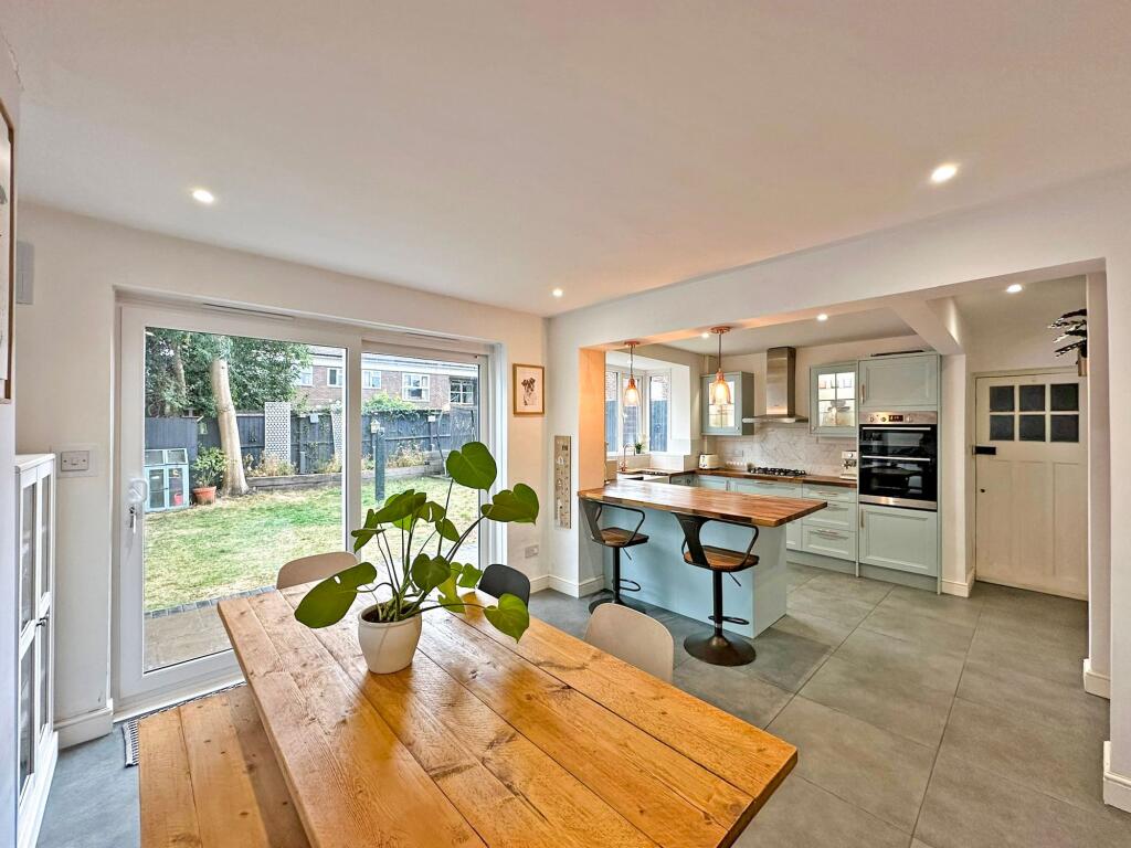 Kitchen Diner