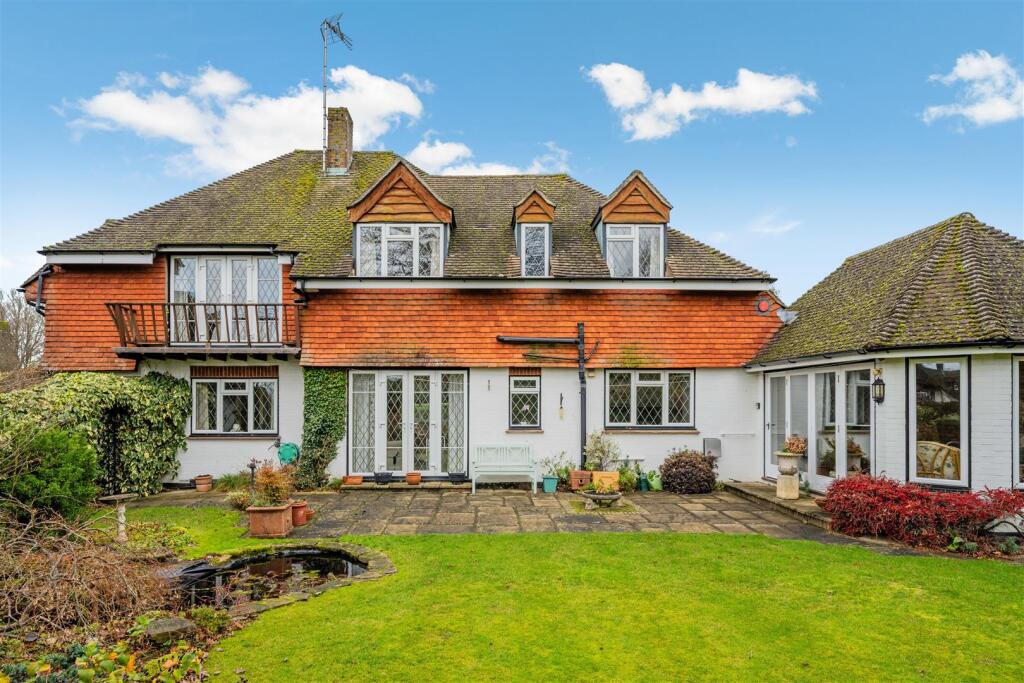 LAGHAM PARK (20 FROM 34)-5.jpg