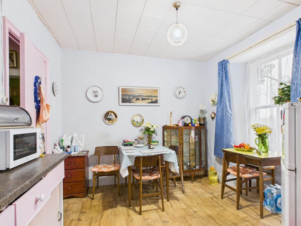 CAM03204G0-PR0226-STILL004 T202511111326.jpg