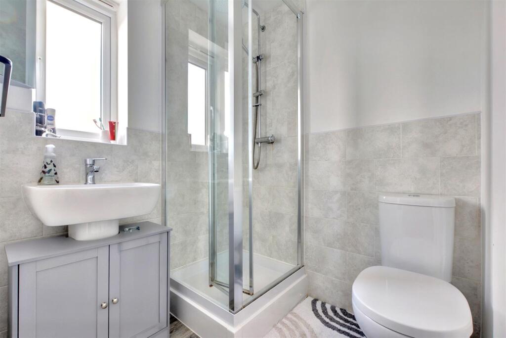 Ensuite_2.jpeg