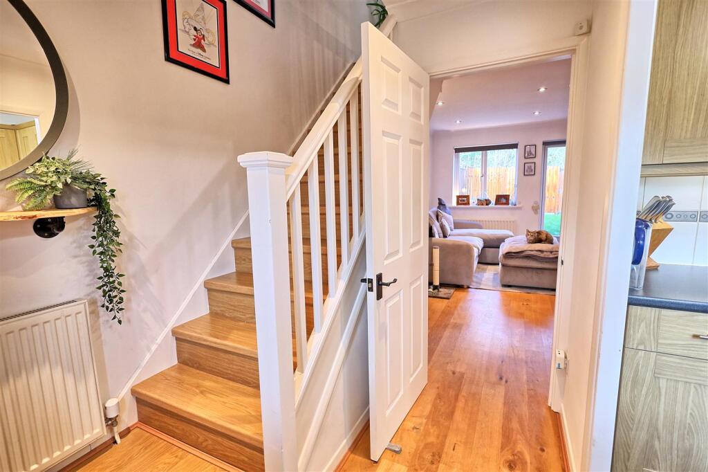 ENTRANCE HALLWAY