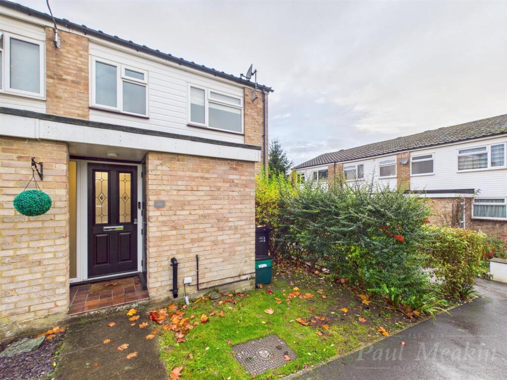 Court Wood Lane, Croydon