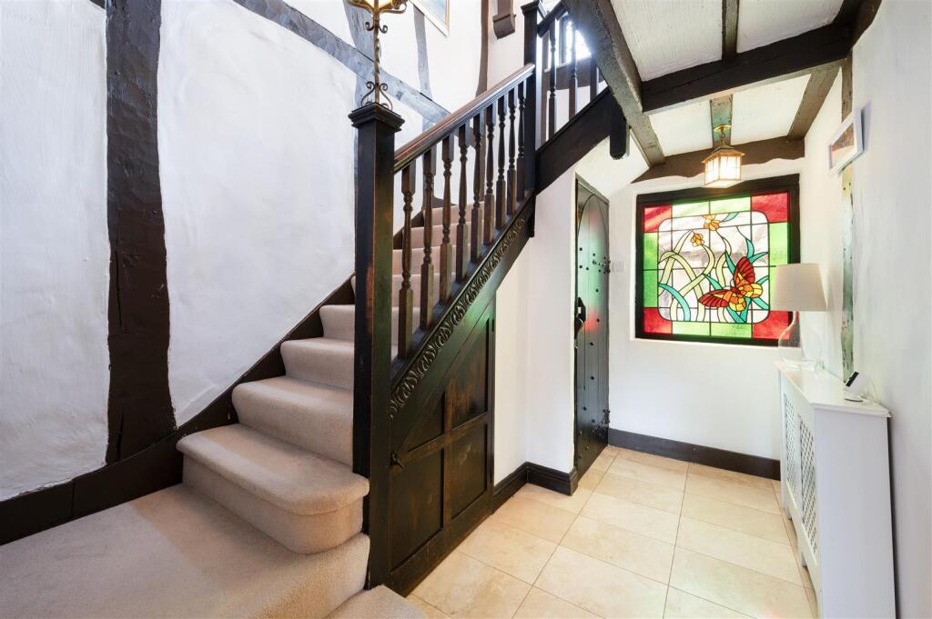 APPLE TREE COTTAGE  (15).jpg