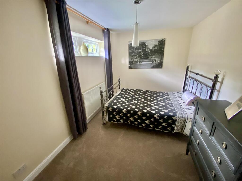 Bramleys Estate Agents - Sands Lane - Mirfield (41