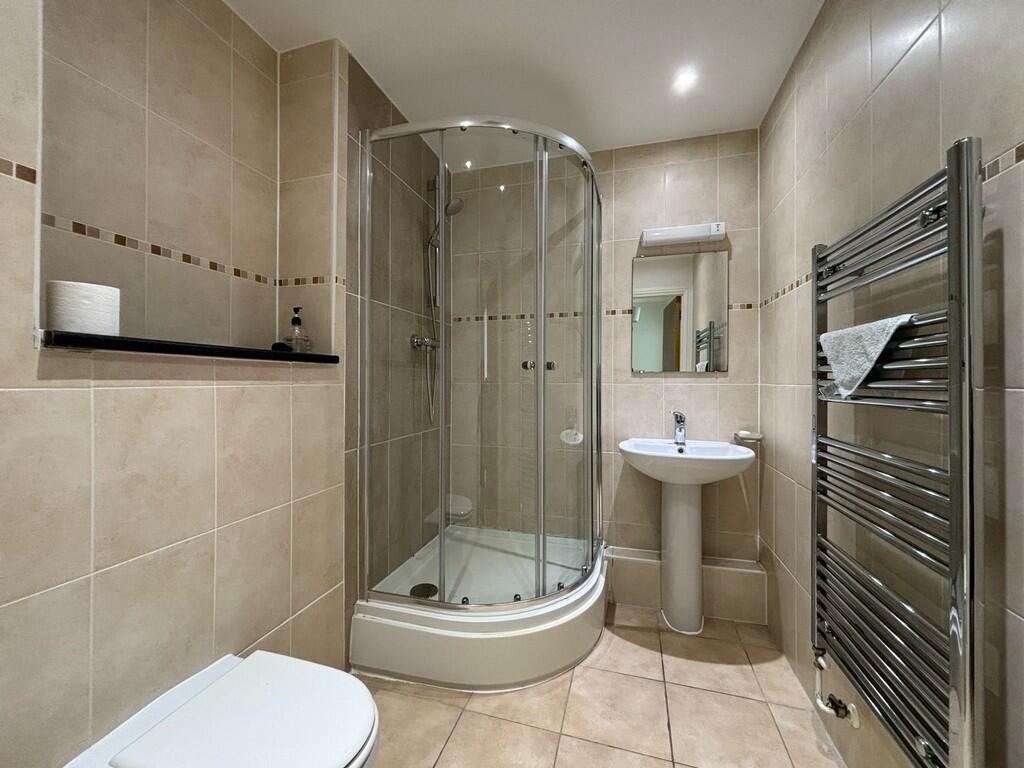 IMG-20240417-WA00...