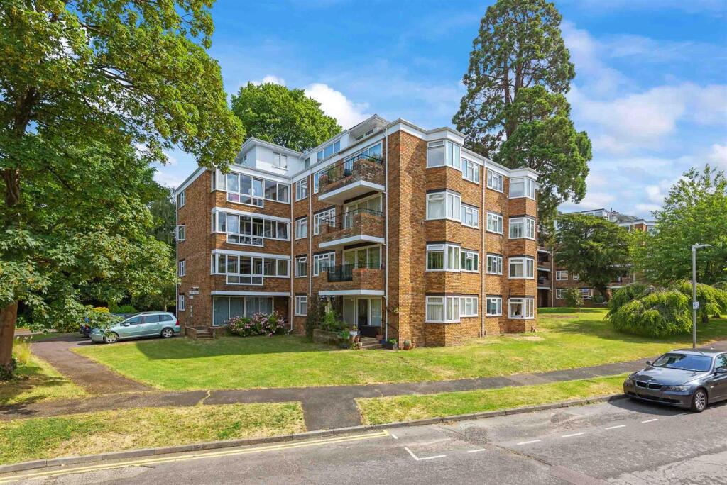 12a Wellingtonia Court Web12Wellingtoniaweb-1.jpg