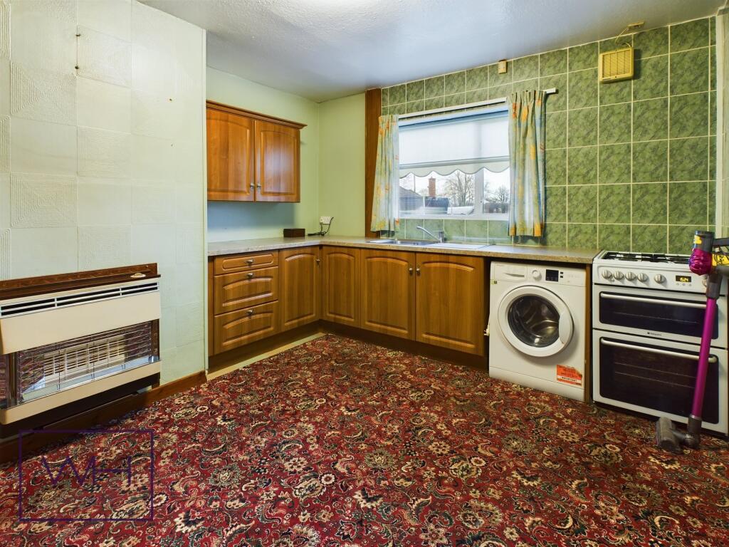 CAM03785G0-PR0188-ST