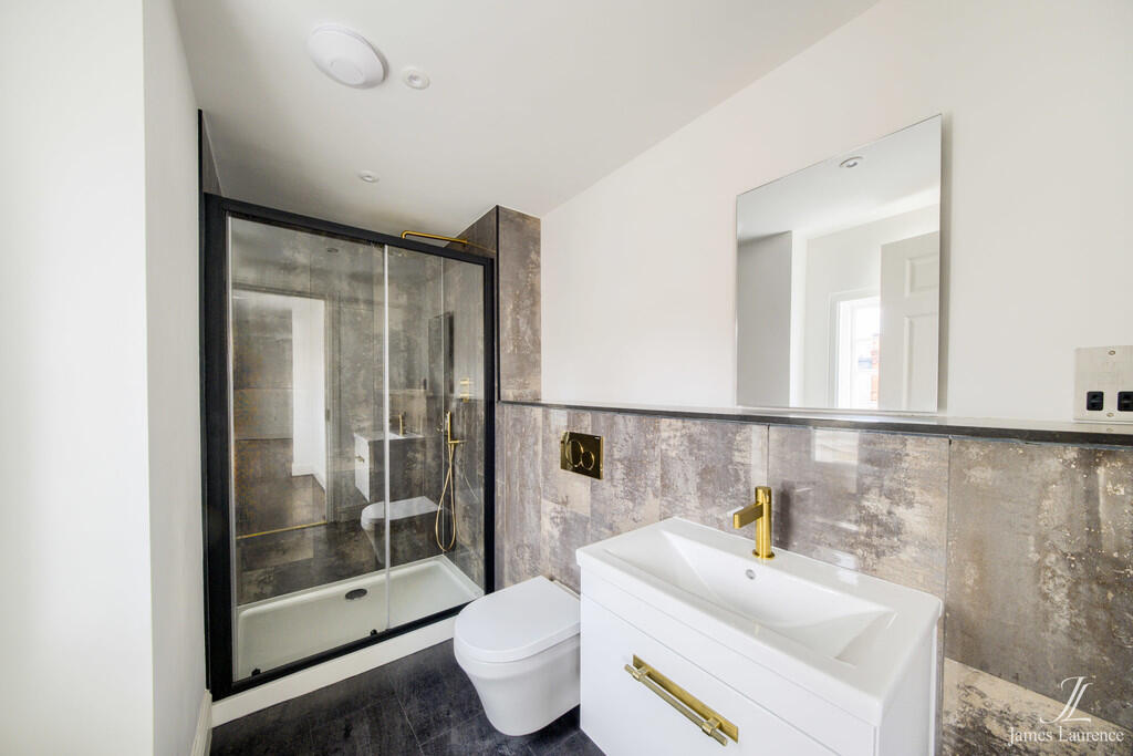 PXT40213-HDR(3)-E...