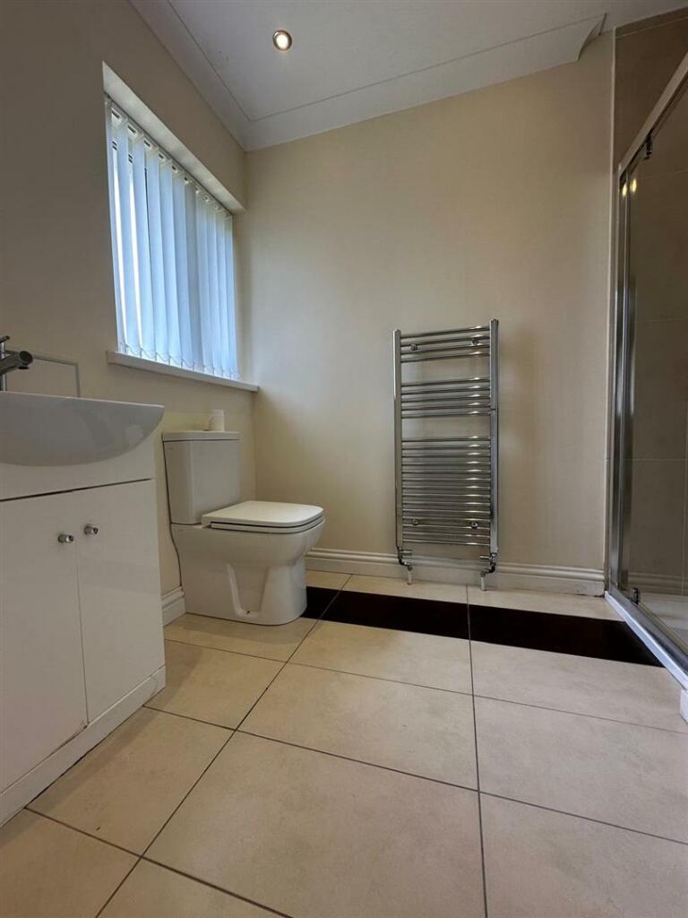 Ensuite.jpg