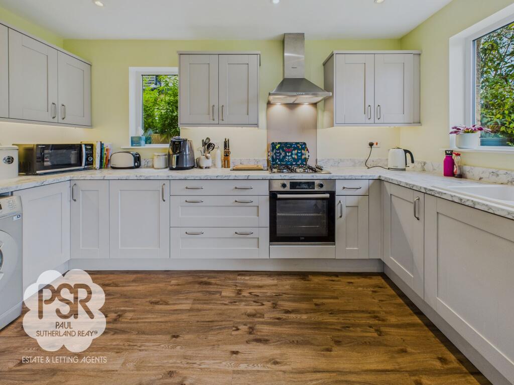 Kitchen Diner - Kitchen Area