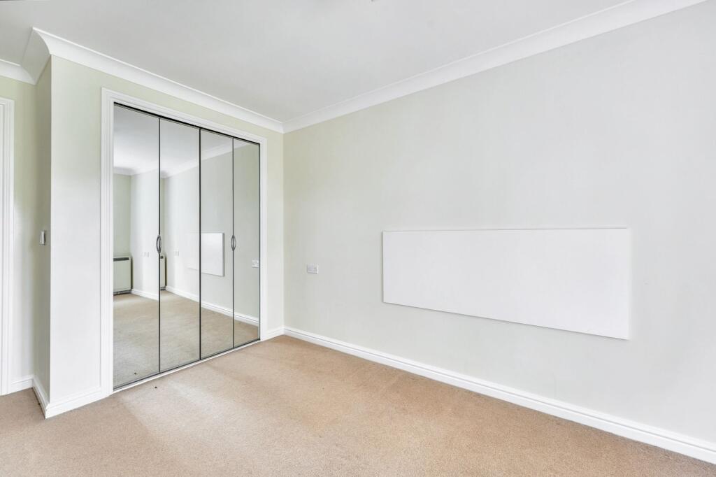 Flat 21 Chancellor Court, Broomfield Road, Chelmsford CM1 1RY