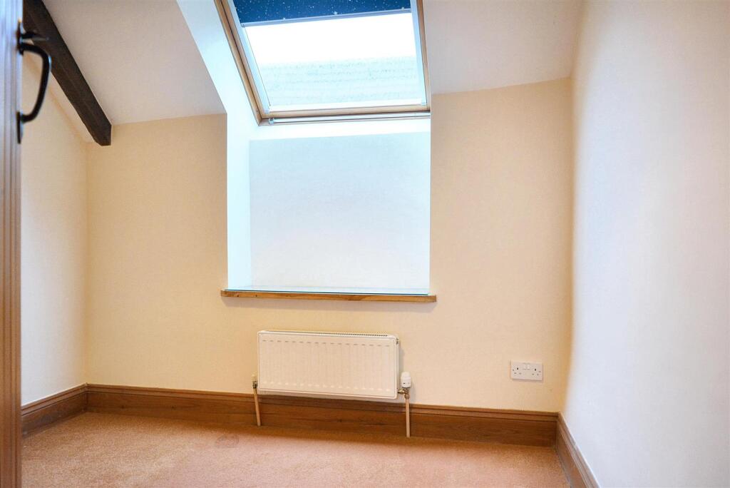 Bedroom 3.jpeg
