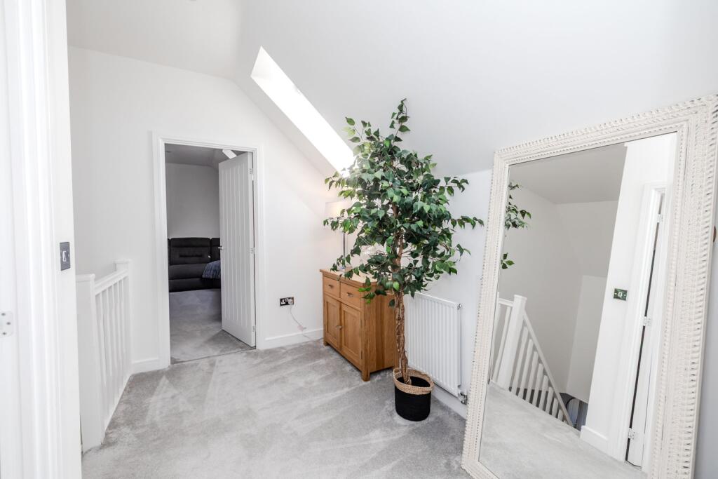 58WhiteadmiralPlaceNewcastleGreatParkNE139EJ-5