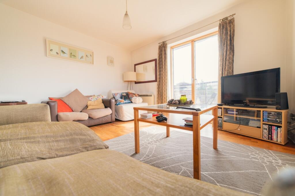 Lrg_Award-winning Media team on EVERY Listing_6