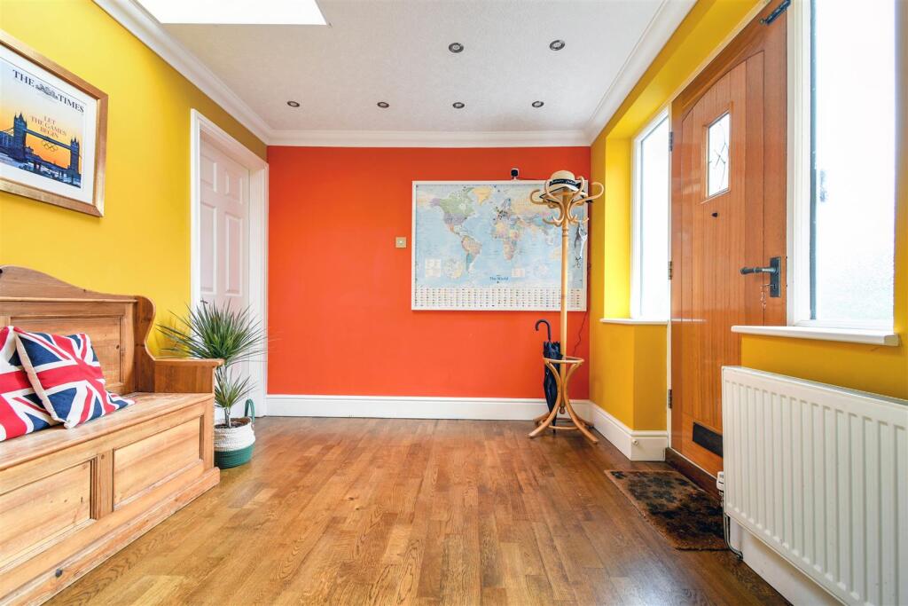 Entrance boot room