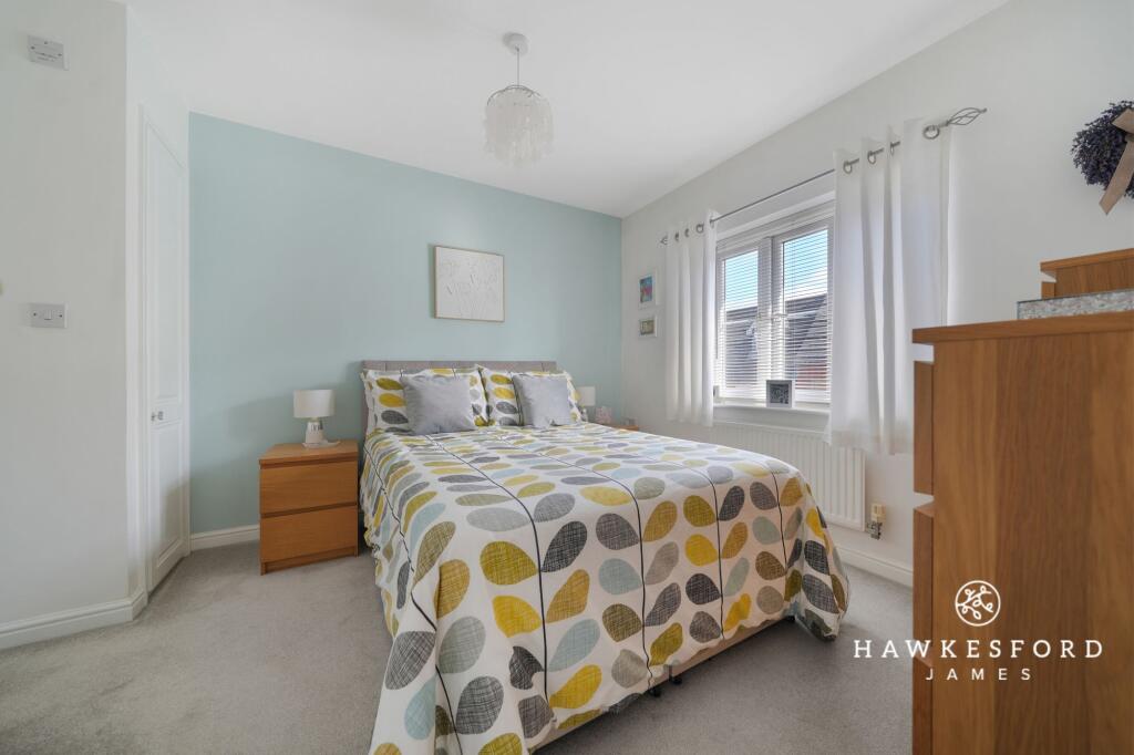 Edward Drive, Sittingbourne - Bedroom 1