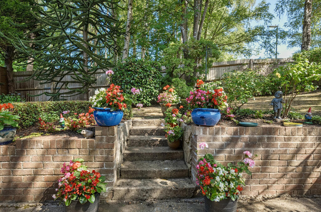 1321318-19-686f9a...