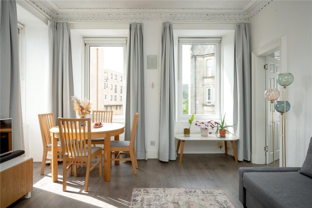 Earlston Place 5