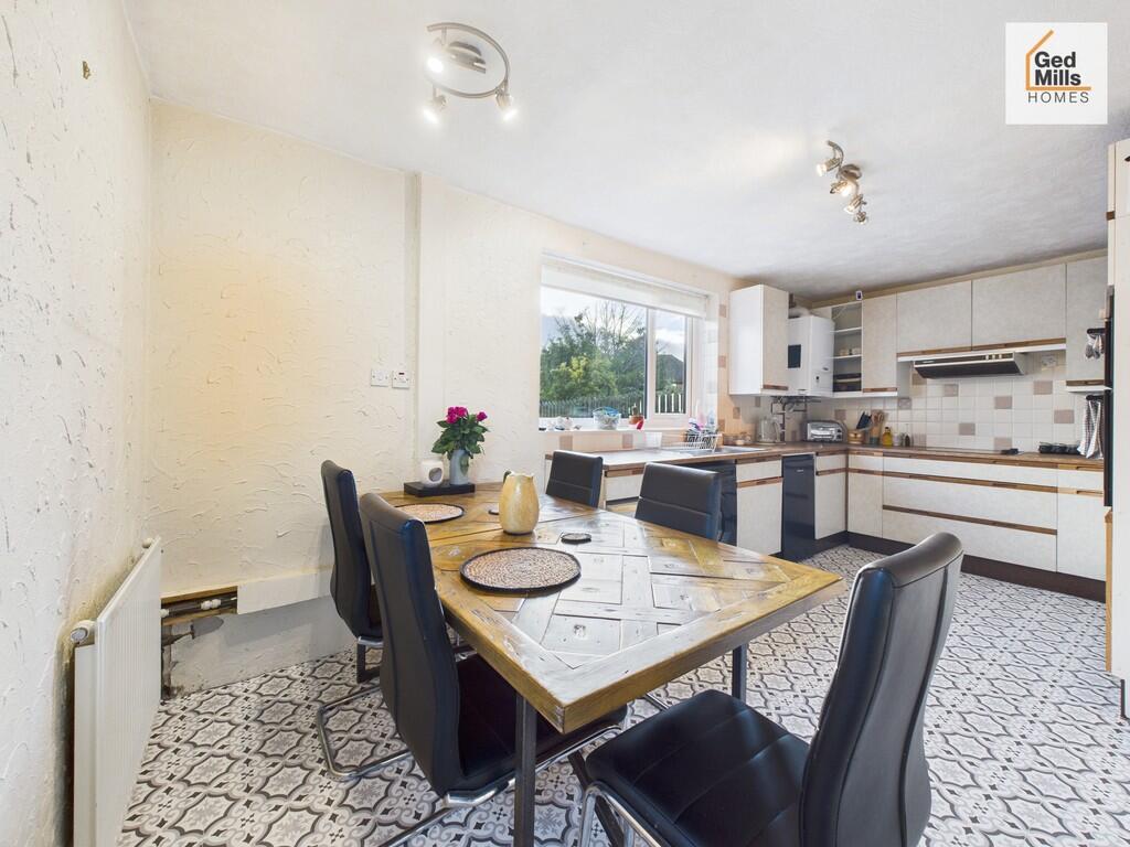 CAM04261G0-PR0119...