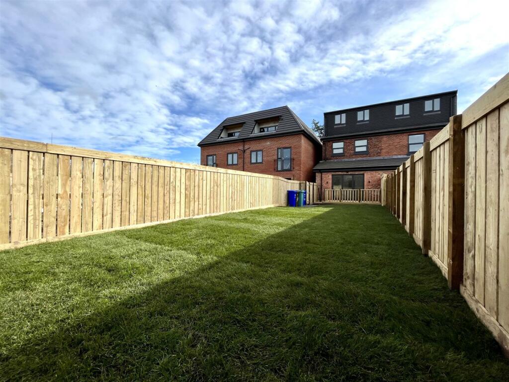 Garden Aspect 2