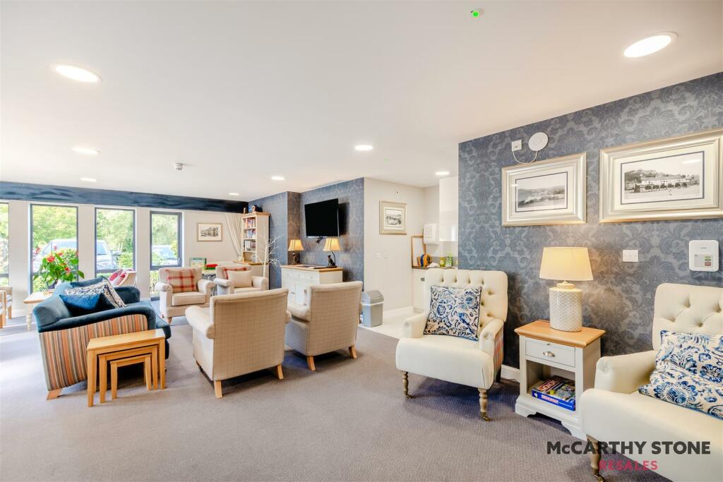 8619799-interior11.jpg