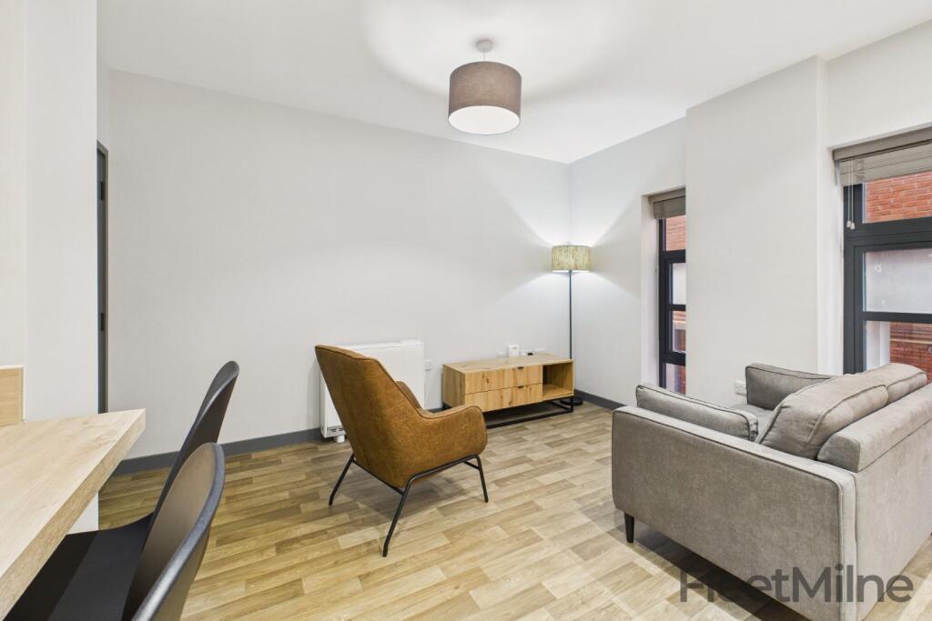 Living/dining room